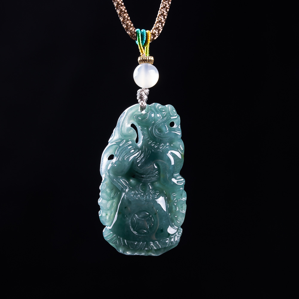 Vintage Necklace - Burmesischer Jadeit Pixiu Anhänger Designer Edelstein