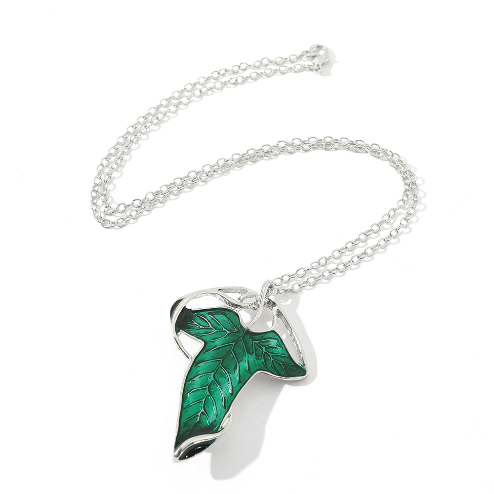 Vintage-Halskette mit grünem B – Vintage Necklace Bewertung und Preis