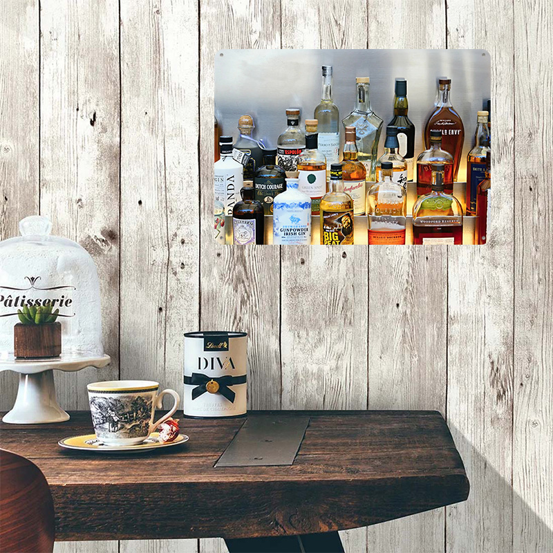 Alkoholflaschen-Sammlungsposte – Vintage Collectible Liquor Bottles Bewertung und Preis